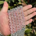 Detailweergave van heldere witte kwarts ronde kralen met 64 facetten voor sieraden - 10mm (38 stuks)