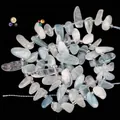 Primer plano de cuentas irregulares de aguamarina azul claro para creación de joyas - 1 Pieza / Aguamarina