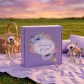 Boîte cadeau violette fleurie avec texte Thinking of you pour la fête des mères et anniversaires. - 28cmx28cmx10cm / Floral Violet (10)