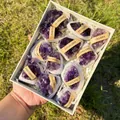 Coffret cadeau de spécimens de cristaux d'améthyste naturelle pour la décoration - Coffret d'Amas d'Améthyste A