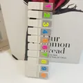 Gekleurde doorzichtige neon index tabs genummerd 1-0 voor leesclassificatie en bladwijzers - Getallen