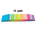 Dettaglio di 12 blocchetti di foglietti adesivi colorati 76x76 mm in tonalità vivaci. - Confezione da 12 / Multicolore Fluorescente