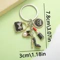 Elegante llavero de aleación con dijes de tacones altos, lápiz labial y bolso de moda. - Estilo Bolso Negro Corona Lápiz Labial Tacones Altos (ER342)