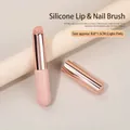 Portable light pink silicone nail and lip brush tool for professional gradient blending - 8.8x1.5cm / Light Pink