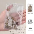 Strass tchèques SS8 AB à fond pointu irisé, 1440 pièces pour l'art des ongles - Style Couleur AB / SS8 (1440 Pièces/Paquet)