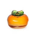 Detaillierte Ansicht einer orangefarbenen Kristall-Kaki mit grünem Blattdekor. - Kaki-Form / 53*44mm / Gelb
