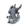 Nahaufnahme einer rauchgrauen Kristall-Drachenfigur mit feinen Schuppendetails - M / Kleiner Drache / Rauchgrau