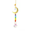 Dettaglio acchiappasole in cristallo arcobaleno con luna dorata e sfera prismatica - Stile Luna / 32cm