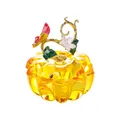 Luxuriöse bernsteinfarbene Glasschmuckschatulle in Kürbisform mit goldenem Schmetterlingsdeckel - Kürbis Schmuckschatulle / Gelb