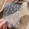3D geprägte weiße Schleifen-Nagelaufkleber mit Strasssteinen und Perlen, Modell MS-305 - Schleifenband Stil (MS-305)