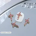 Charme de nail art en forme de croix en strass rose vintage avec base en alliage doré - Croix Pierre Carrée Rose Or (G968) / Pièce unique