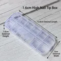 Vue détaillée d'une boîte en plastique à 12 compartiments avec dimensions de 12,8cm - Style de 1.6cm de Hauteur / 13cmx5cmx1.6cm