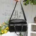 Schwarze glänzende wasserdichte Schwimm- und Waschtasche für Reise und Sport mit Tragegurt - Transparent Schwarz Rand