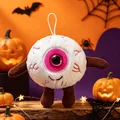 Detailansicht eines Halloween Plüsch-Augapfels mit gruseligen Adern und rosa Iris. - Fuchsia / 15cm