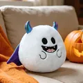 Lindo monstruo de peluche blanco para Halloween con cuernos y capa morados regalo - Fantasma Blanco / 18cm