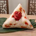 Peluche creativo Zongzi con stampa realistica di riso e dattero per il Dragon Boat Day - Stile Ginseng Giuggiola Rossa