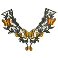 Détail du col en dentelle brodée de papillons avec des feuilles vertes brodées - Vert foncé