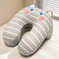 Lindo cojín de viaje en forma de gato en U con rayas grises y tela de seda de hielo - 25*23cm / Husky