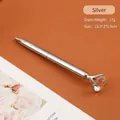 Elegante penna a sfera in metallo argento con una grande punta decorativa a diamante - Argento