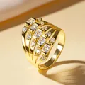 Elegante anello multi-fascia dorato con scintillanti zirconi cubici quadrati e rotondi. - Taglia 5 / Anello in Zirconia a Cinque File (K-Giallo)