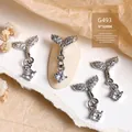 Charme d'ongle en queue de sirène argentée avec pendentif en zircon pour manucure. - Queue de Poisson Zirconia Pendante Argent (G493)