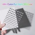 Selbstklebende schillernde AB-Strassaufkleber für Nagelkunst und Make-up, diverse Größen - Runder Diamant Bunt