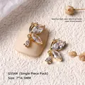 Breloque d'ongle papillon dorée avec des cristaux de zircone cubique étincelants - Pendentif Papillon Aile Droite (G554#)
