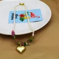 Collar de perlas hecho a mano con piedras de colores y un colgante de corazón en oro pulido - Estilo Colgante Corazón Con Piedras Coloridas (1#)