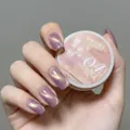 Premium starlight cat eye nagelgel in tint 04 met een glinsterend glaspareleffect - Nr.04