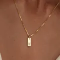 18K gold plated stainless steel necklace with square letter W pendant - Square Letter W / 45cm (40+5cm)