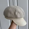 Klassische graue strukturierte Schirmmütze für Damen mit stilvoller cremefarbener Krempe - M (56-58cm) / Kontrast-Webstil / Beige Wolle