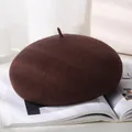 Klassieke donkerbruine wollen baret voor dames in elegante vintage schilderstijl - M (56-58cm) / Diep Kastanjebruin