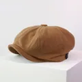Vintage brown woolen newsboy hat for men and women in a classic octagonal style - M (55-58cm) / Autumn/Winter Woolen Style / Camel