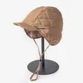 Gesteppte Wintermütze mit Ohrenklappen in Camel zum Radfahren und als Helmfutter - Einheitsgröße / Khaki