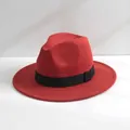 Cappello fedora classico in feltro di lana rossa con nastro nero e tesa larga elegante - M（56-58cm） / Rosso ruggine
