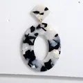 Orecchini geometrici pendenti in acrilico marmorizzato bianco e nero per donna gioielleria - Stile Patchwork Ovale Cavo (10312_9)