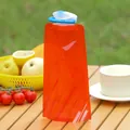 Sac à eau pliable orange portable haut de gamme pour la randonnée et le camping - 700ml / Sergé Rouge
