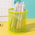 Leuchtend gelber runder Stiftehalter aus Metallgeflecht für den Schreibtisch - Rund / Grün