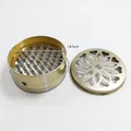14,5 cm gouden roestvrijstalen muggenspiraalhouder met decoratief uitgehold deksel - Hartdeksel Met Handvat Spijker Stijl (96/PCS)