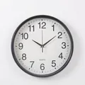 Minimalistische schwarze runde Wanduhr mit arabischen Ziffern, moderne Deko Modell 6304 - Minimalist Round (6304) / 9.8 Inch (Diameter 25cm) / Schwarz