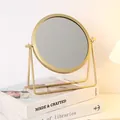 Espejo de maquillaje giratorio dorado elegante en estilo nórdico para escritorio - Estilo de Soporte / Dorado