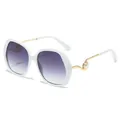 Elegante weiße Übergroße Damen-Sonnenbrille mit modischen gold-perlenbesetzten Bügeln - Weißer Rahmen Farbverlauf Grau (BJ5709)