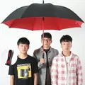 Extra large double-layer umbrella with 130cm diameter for 2-3 people, black and red - 3-Person Umbrella / 130cm Diameter-Double Layer / Black Outside Red Inside