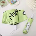 Parapluie pliant automatique vert compact avec motif de personnage mignon et lettrage - Automatique Régulier / Petit Homme Vert