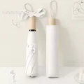 Vintage style cream-colored folding umbrella for sun and rain protection with UV coating - Manual Wooden Handle Bowknot Style / 8 Ribs / Off White