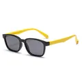 Retro quadratische Kinder Sonnenbrille mit gelben Silikonbügeln - Schwarzer Rahmen Schwarz Graue Gläser
