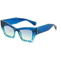 Lunettes de soleil œil de chat bleues élégantes avec verres dégradés et monture épaisse transparente - C5 Haut Bleu Bas Écaille Gris Thé