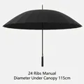 Klassischer schwarzer Langstiel-Regenschirm mit 24 Rippen und 115 cm Durchmesser - 24-Speichen Manuell-Stil / Groß (115cm Durchmesser) / Schwarz