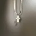 Collana con ciondolo a doppia croce minimalista in acciaio al titanio argento - Croce Bianca (XL181900) / Catena a Lama Larga (50+5)cm