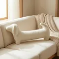 Coussin long en forme de teckel en polaire sherpa crème pour un décor minimaliste - 68cm / Blanc Crème